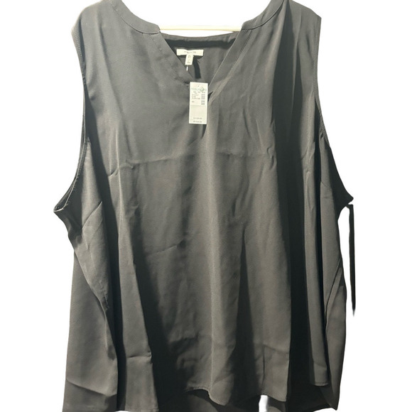Maurices Tops - NWT Maurice’s Black Dressy Tank 4x​